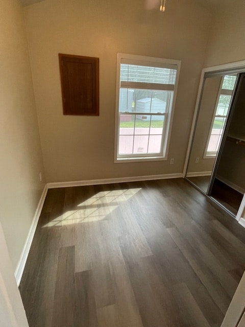 Foto del edificio - 2211 Ashberry Ave