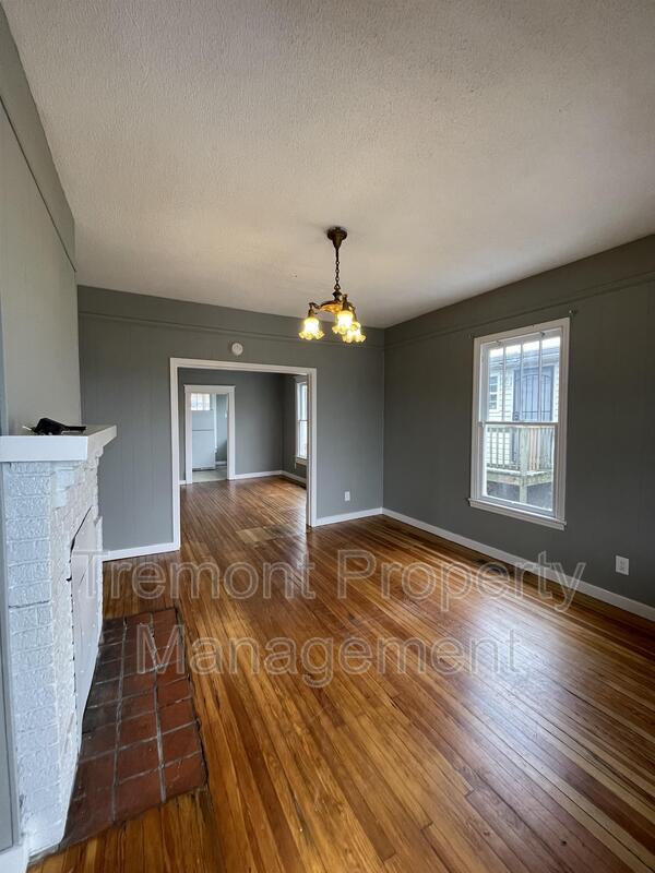 Photo - 1818 Dodds Ave House