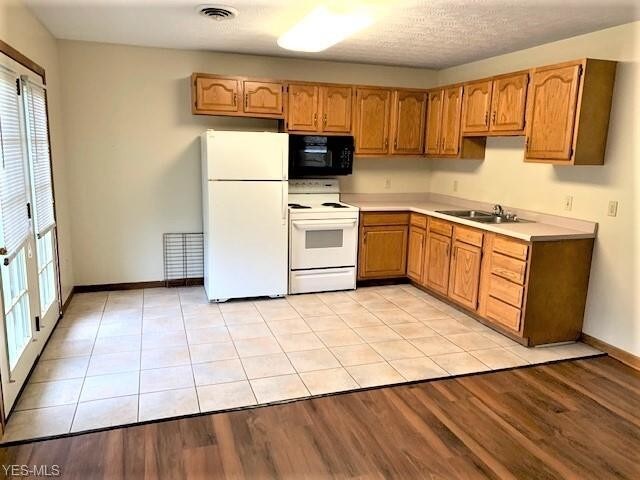 Foto del edificio - 6105 Austin Ln
