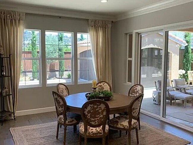 Building Photo - MORGAN HILL - Luxury Morgan Hill Home with Resort-Style Backyard