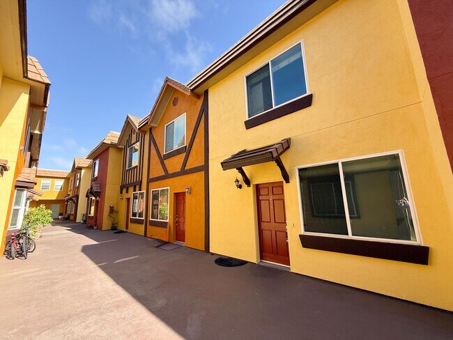 Photo - Albany Condo Features 2 Beds and 1.5 baths...