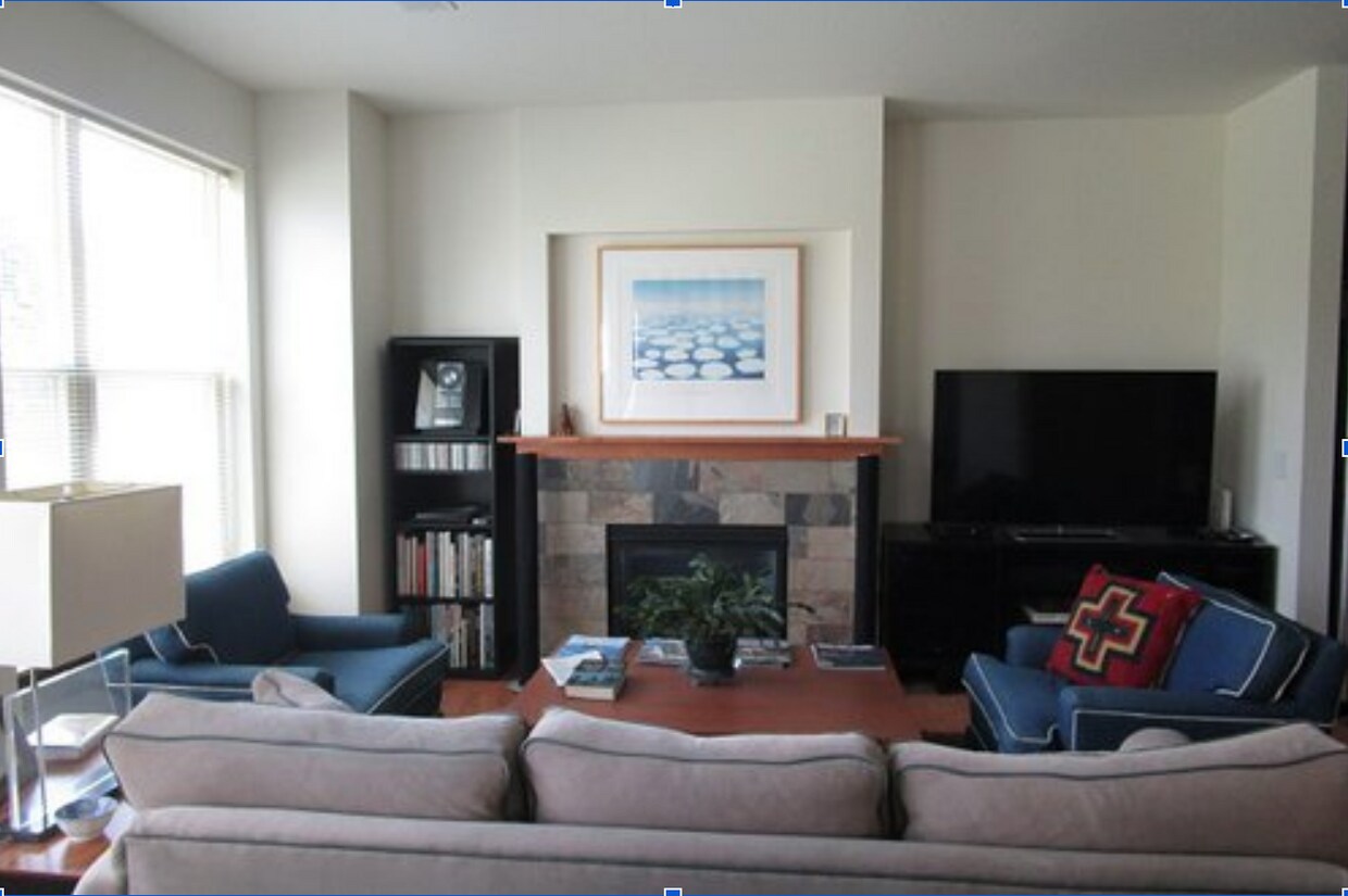 Foto del edificio - 2628 Arbor Dr