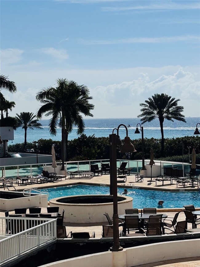 Building Photo - 2000 S Ocean Dr