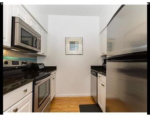 Building Photo - 106 13th St