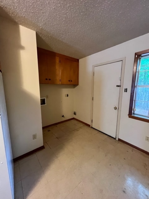 Building Photo - 1814 W California Ave