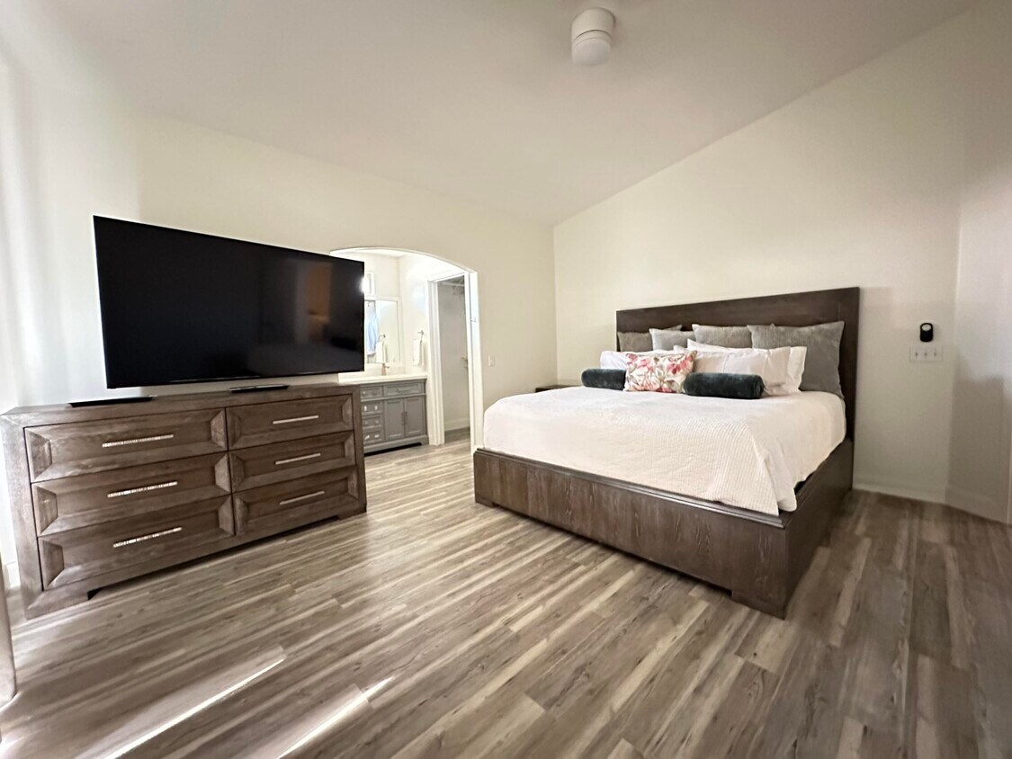 Foto principal - 54445 Avenida Alvarado