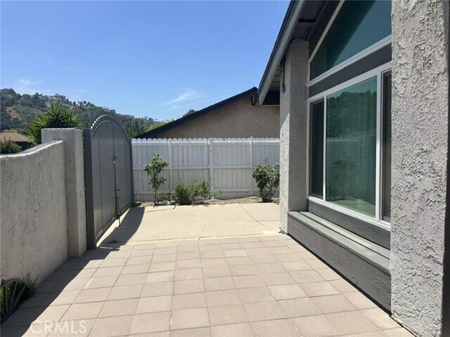 Foto del edificio - 1525 Meadow Glen Rd