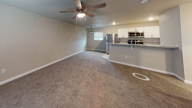Building Photo - 270 Plez Morgan Dr