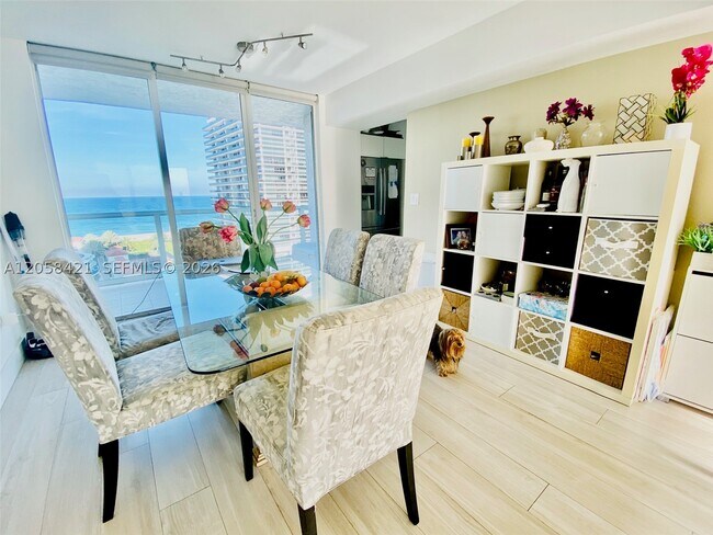 Building Photo - 5900 Collins Ave