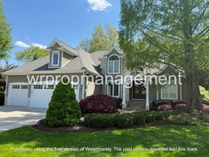 1379 Castlebury Dr