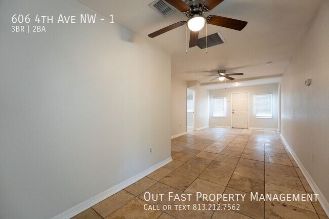 Foto del edificio - 606 4th Ave NW