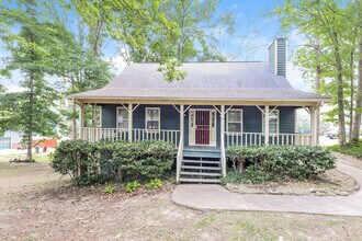 Building Photo - 5947 Chalice Way