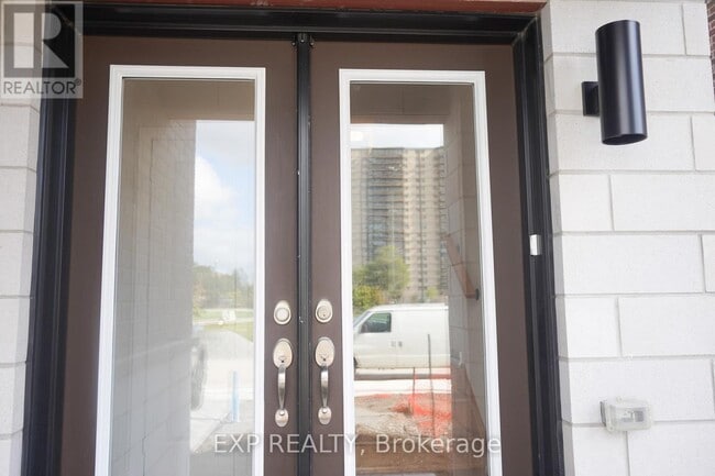 Building Photo - 128 Danielle Moore Cir