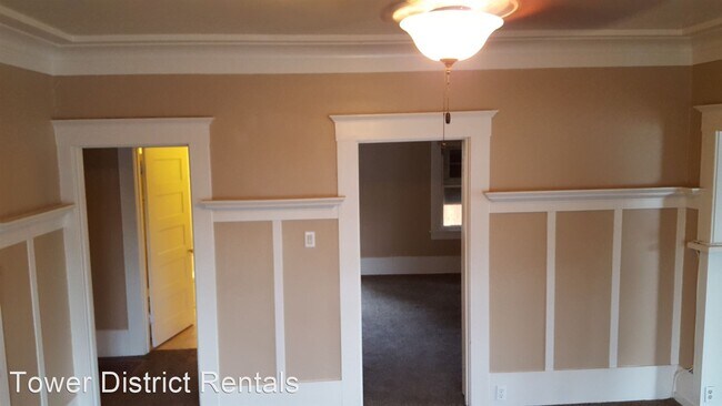 Building Photo - 2403 N Maroa Ave