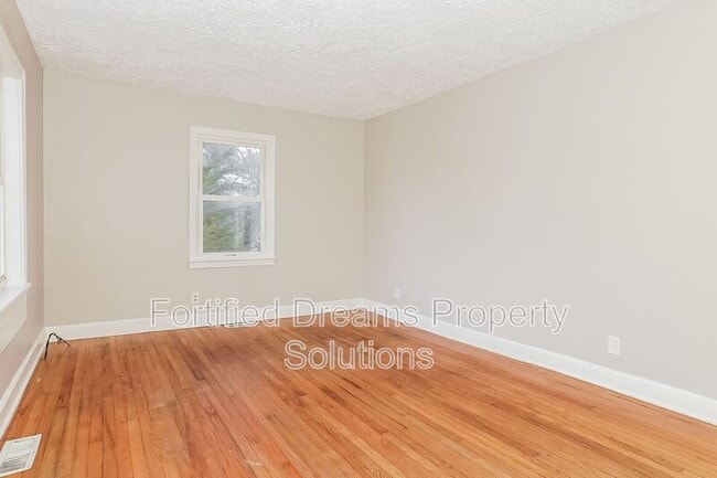 Foto del edificio - 401 Gregory St SW