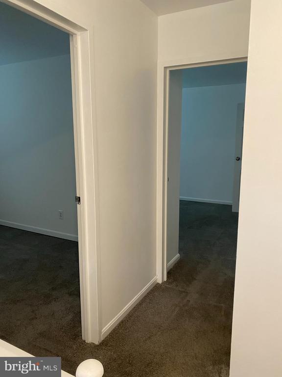Foto del edificio - 9621 Hagel Cir