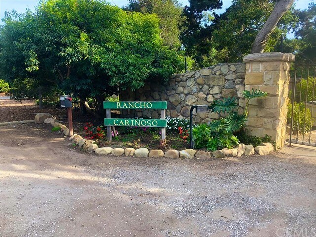 Foto del edificio - 2937 Padaro Ln