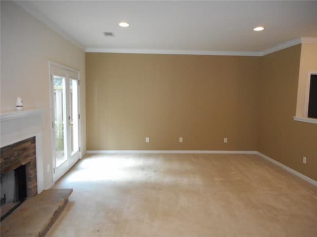 Living Room - 1022 Firethorne Pass