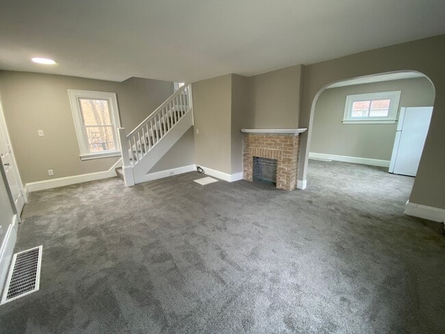 Building Photo - More Space Than You’d Expect: Updated 3BR w/ 1.5 Baths + Carpeted Attic Bonus