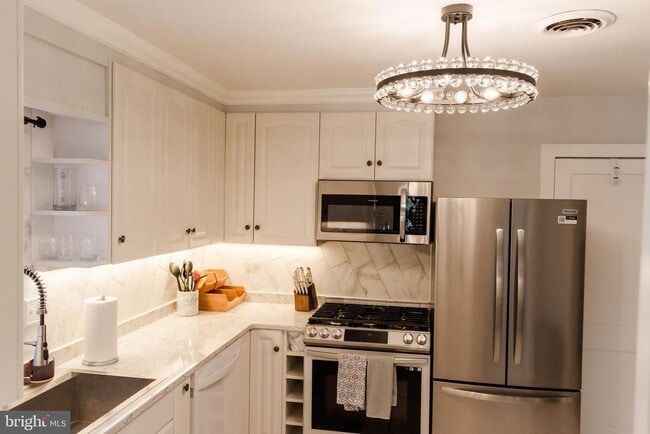 Foto del edificio - 1548 Weston Ln