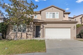 Building Photo - 421 Corte Calypso