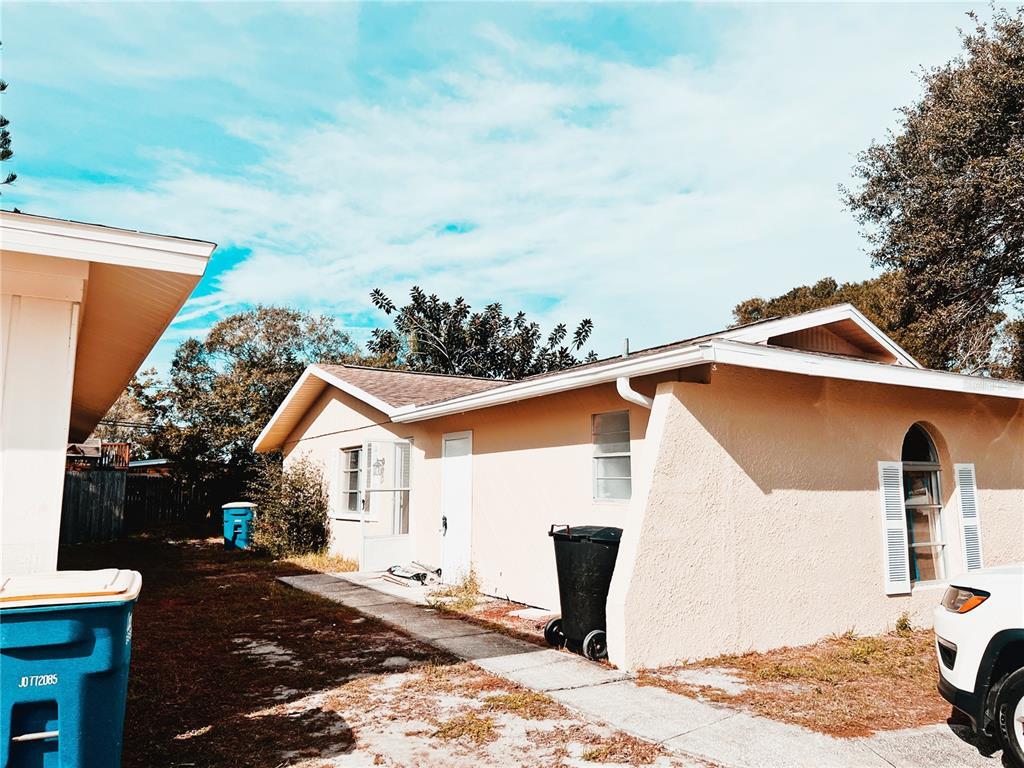 Primary Photo - 1118 Amble Ln
