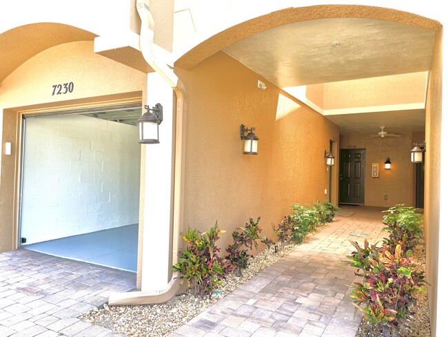 Foto del edificio - 7230 Hamilton Rd