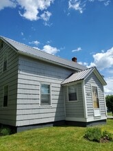 Building Photo - 2112 Cowan St