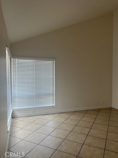 Primary Photo - 12905 Hedda St