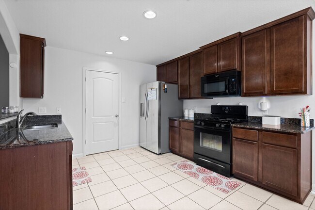 Foto del edificio - 2022 Borthwick Ln