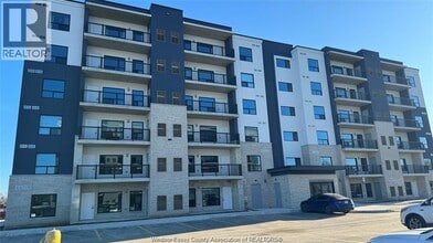 Building Photo - 3340 Stella Crescent