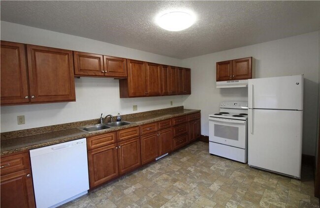 Foto del edificio - 404-404 1/2 W Oak St