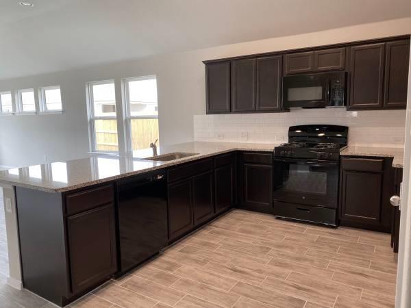 Foto del edificio - 124 Trailside Ln