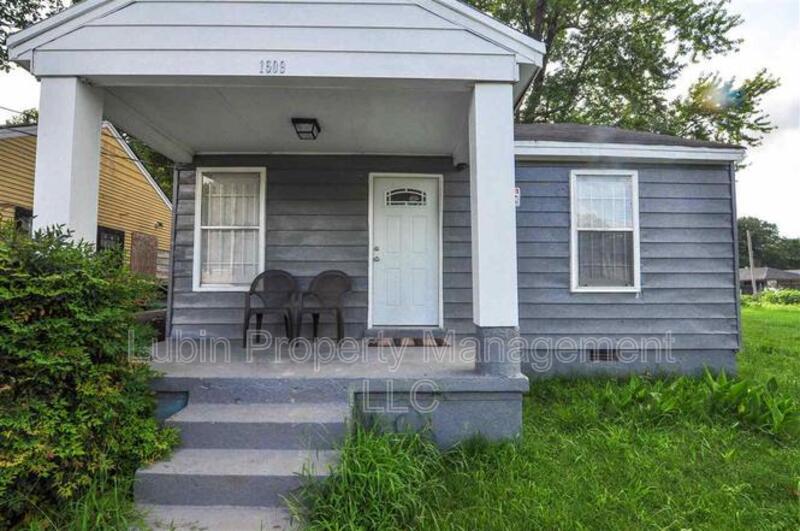 Primary Photo - 1509 N Hollywood St