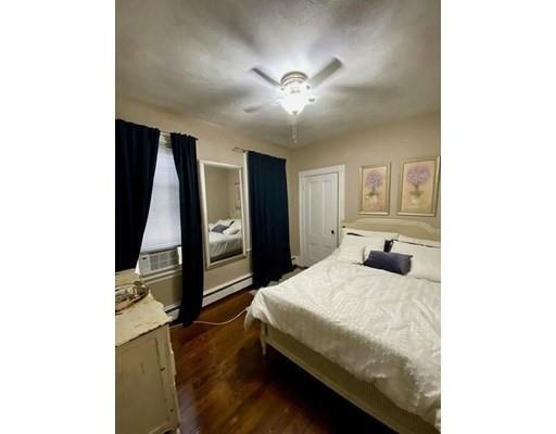 Foto del edificio - 182 L St