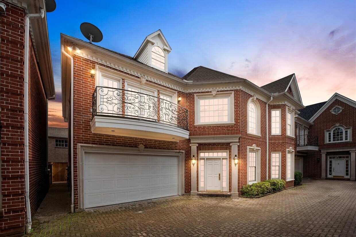 Foto principal - 2222 Nantucket Dr