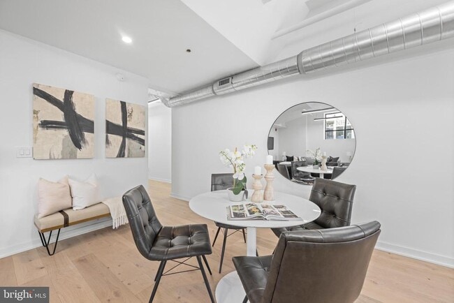 Building Photo - 36 N Narberth Ave