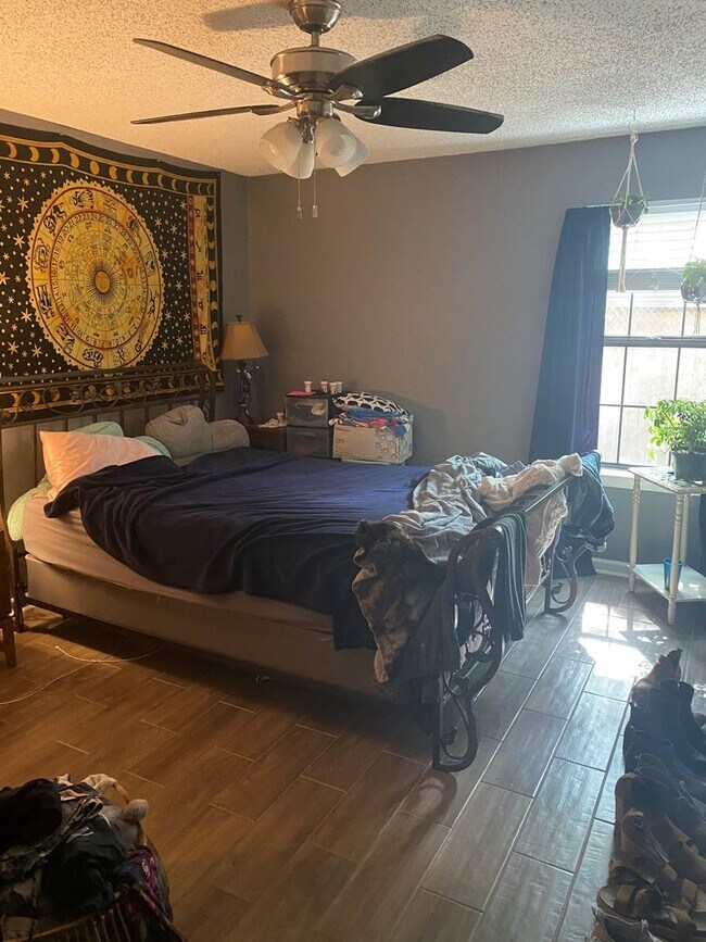 Photo - 218 North Texas Boulevard Apartment