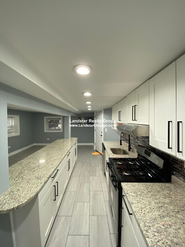 Foto del edificio - 4717 N Keystone Ave