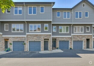 Building Photo - 2943 W Riverwalk Cir