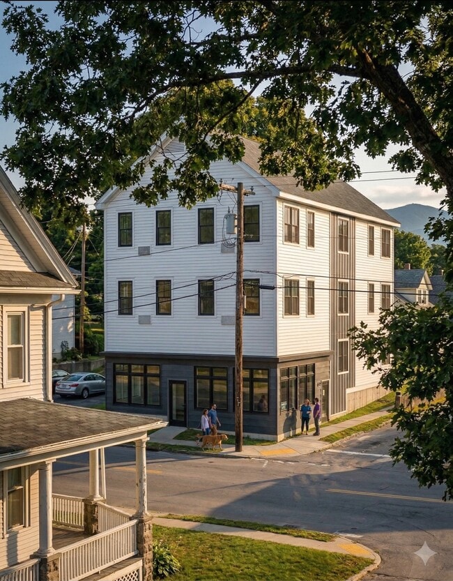 Building Photo - Slate House