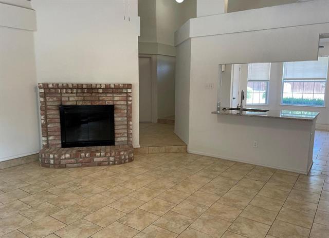 Building Photo - 706 Inland Ln