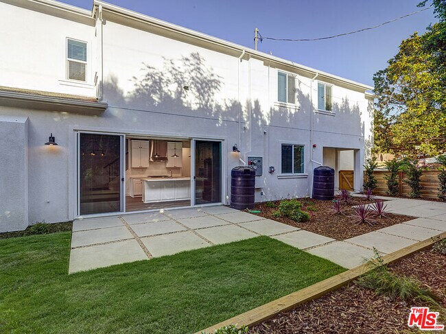 Building Photo - 5602 W 78th St