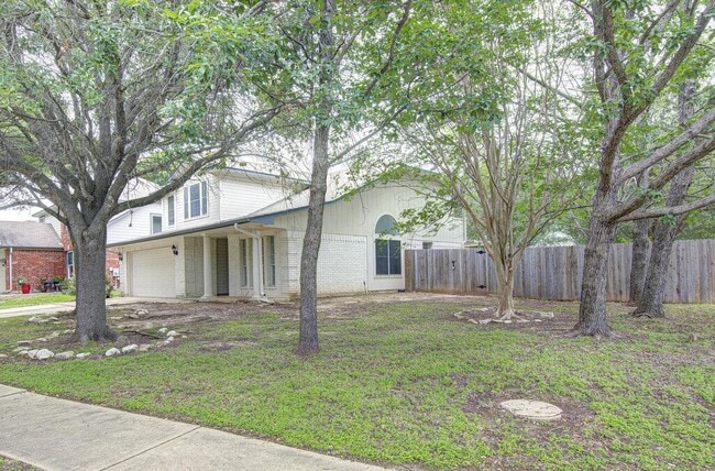 Building Photo - 4300 Companeros Way
