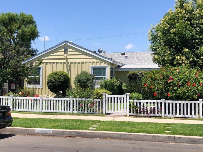 Building Photo - 14721 Killion St