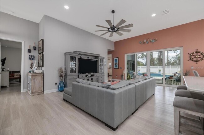 Building Photo - 3069 Borassus Dr