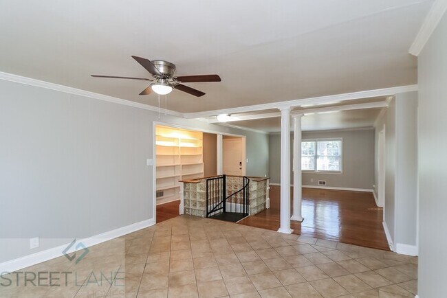 Foto del edificio - REDUCED!
