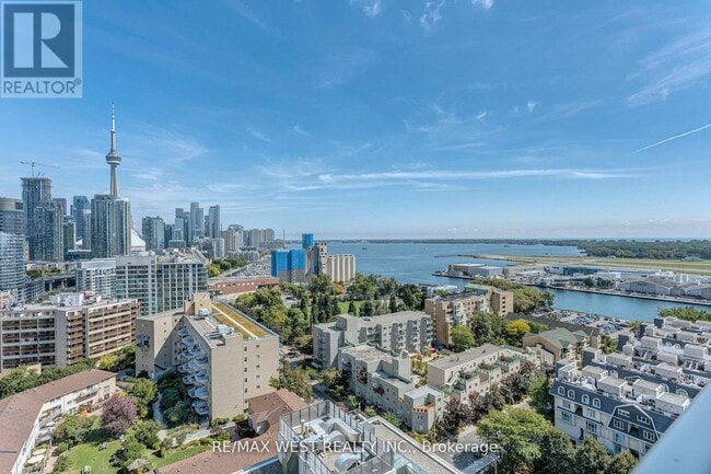 Building Photo - 90 Stadium Rd