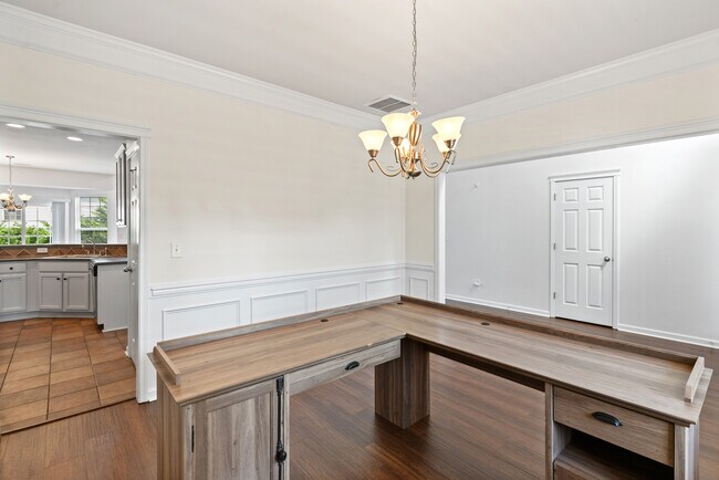 Foto del edificio - 10004 Shetland Ln