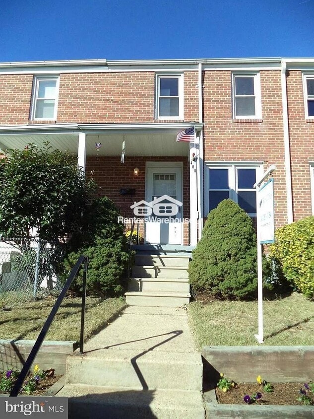 Primary Photo - 408 Rogers Ave